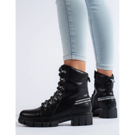 Czarne workery damskie sznuorwane 1