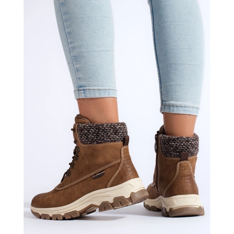 Brązowe trapery damskie na platformie 1