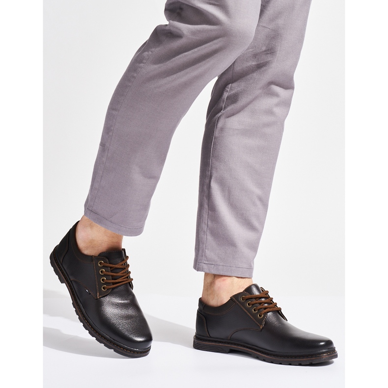 Męskie brązowe buty sznurowane 1