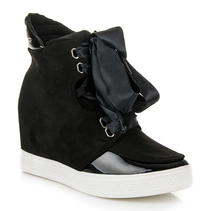 Forever Folie Sneakersy ze wstążką czarne 1