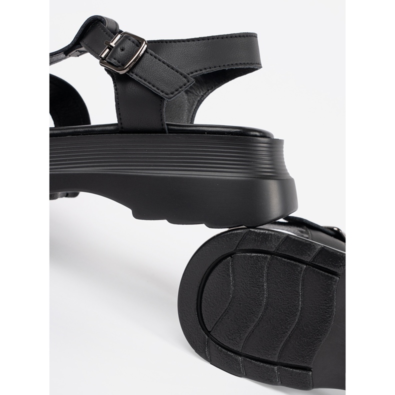 Goodin Czarne sandały na grubej podeszwie 1