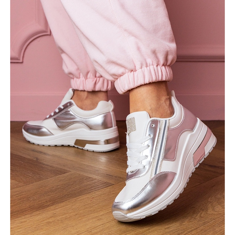 Białe sneakersy z cyrkoniami i metaliczną wstawką 2