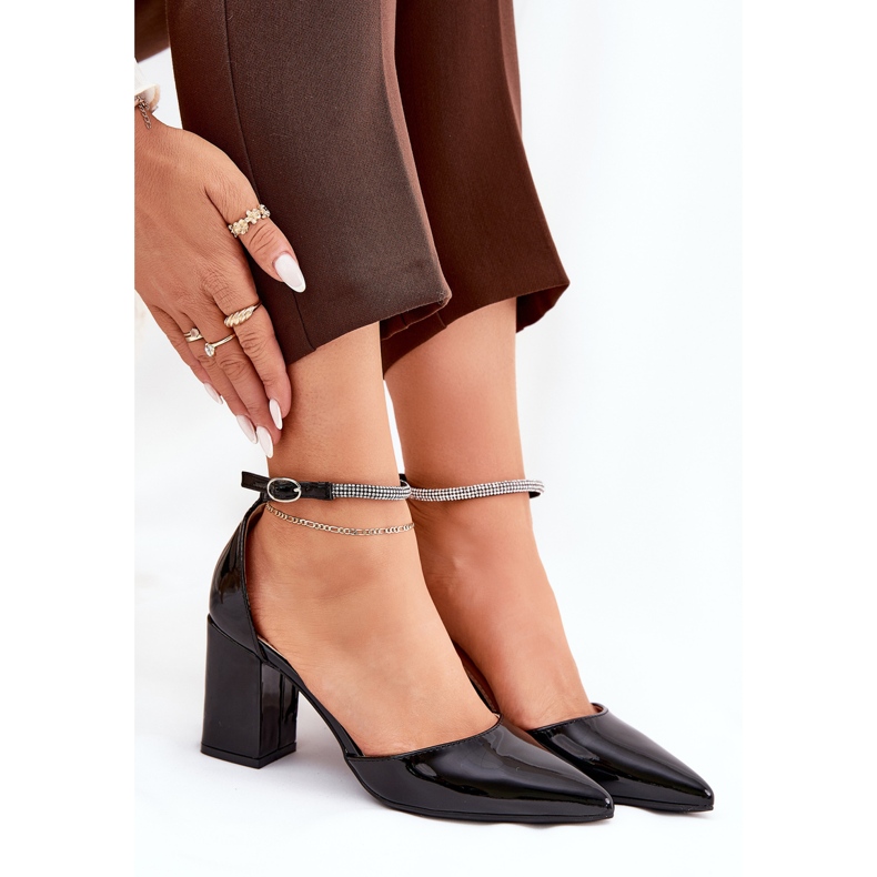 Lakierowane Czółenka Ze Szpiczastymi Noskami Na Słupku Czarne 2