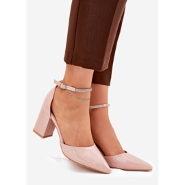 Lakierowane Czółenka Ze Szpiczastymi Noskami Na Słupku Beżowe beżowy 1