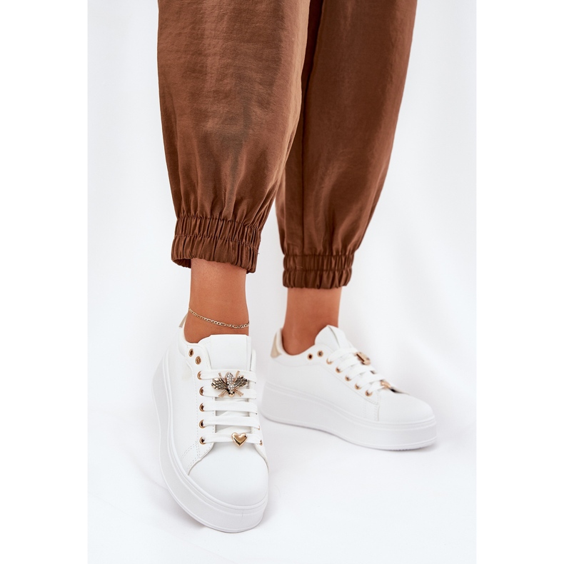 Sneakersy Damskie Na Platformie Z Przypinkami Białe 2