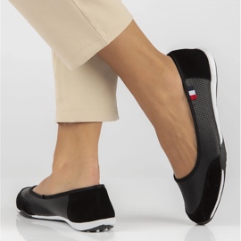 Filippo Skórzane tenisówki DP142/24 Bk czarne perforowane białe 2