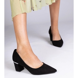 Czarne czółenka damskie z ekozamszu 1