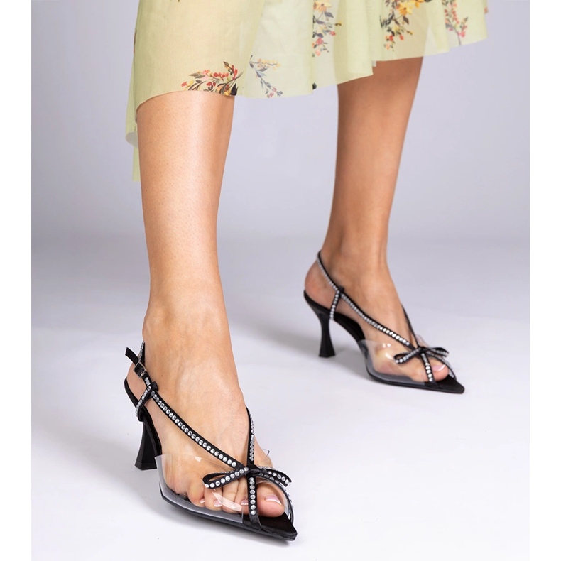 Czarne przezroczyste sandały na szpilce z cyrkoniami 1