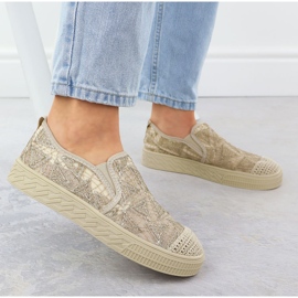 Espadryle damskie wsuwane z koronką beżowe Artiker 56C2127 beżowy 5