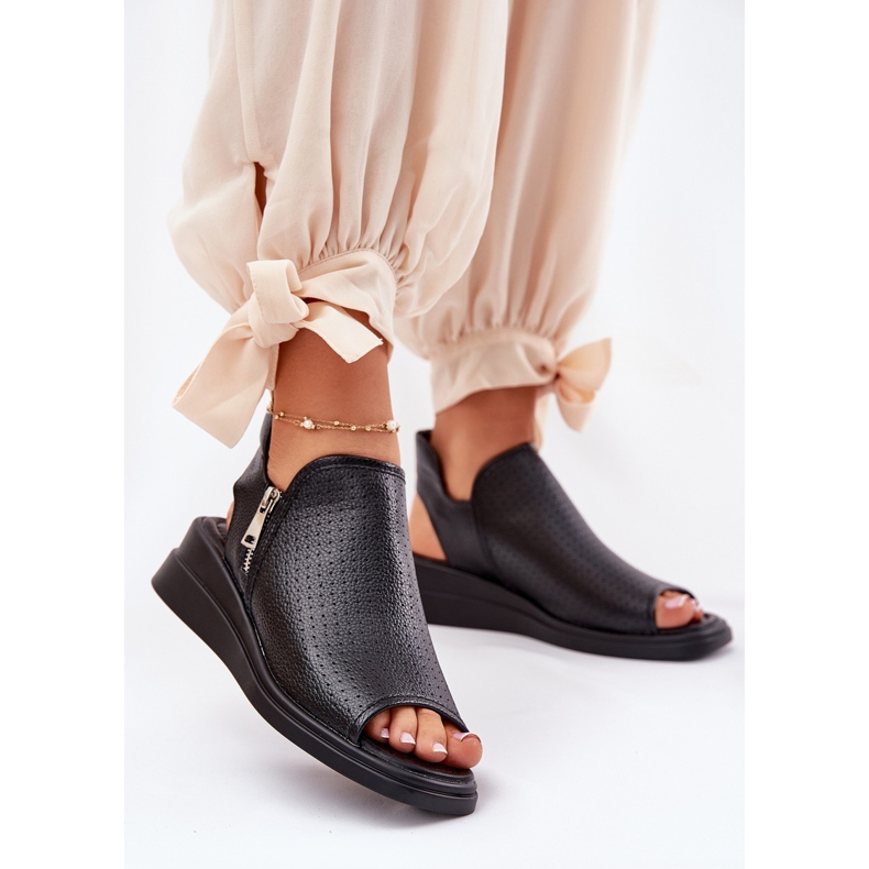 Jezzi Sandały Damskie Na Koturnie Czarne 2