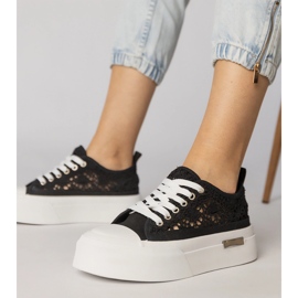 Czarne trampki sneakersy damskie ażurowe 3