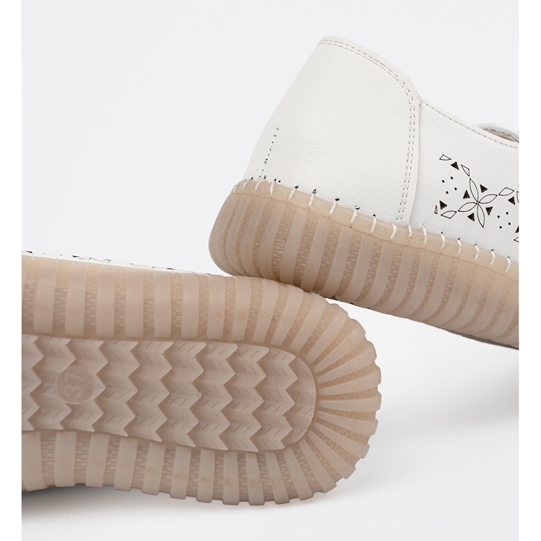 Seastar Białe eleganckie półbuty damskie 2