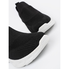 Buty sportowe damskie wsuwane czarne 1