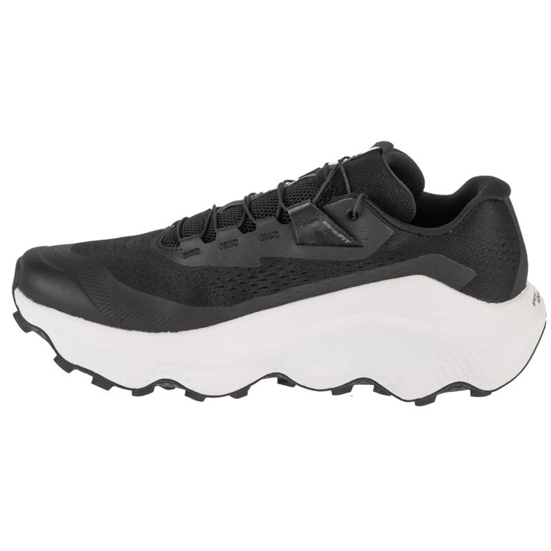 Buty do biegania Salomon Ultra Glide 3 L47742200 czarne 1