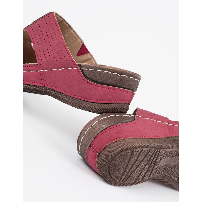 Shelvt Czerwone klapki damskie na platformie 1