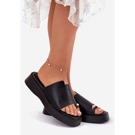 EVento Klapki Damskie Na Platformie Z Ozdobnym Detalem Czarne 1