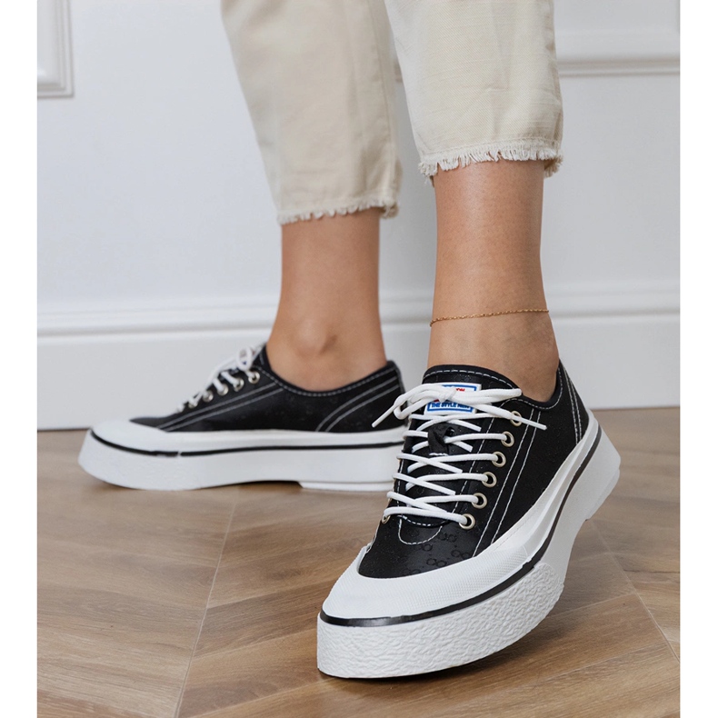 Czarne trampki damskie na platformie 1