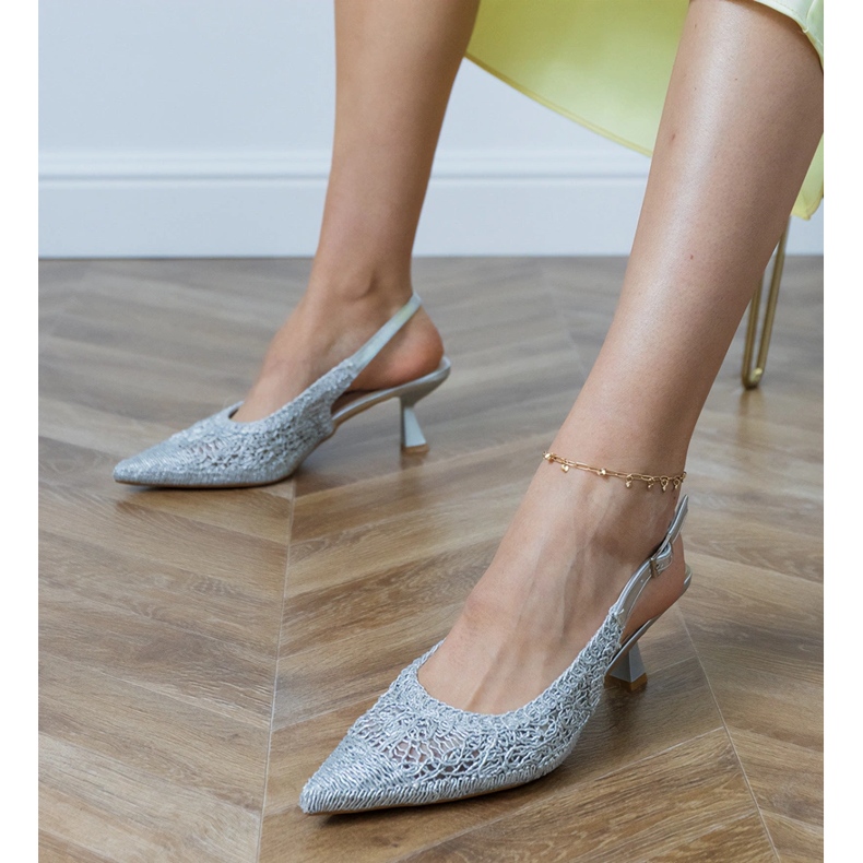 Srebrne czółenka plecione z odkrytą piętą srebrny 1