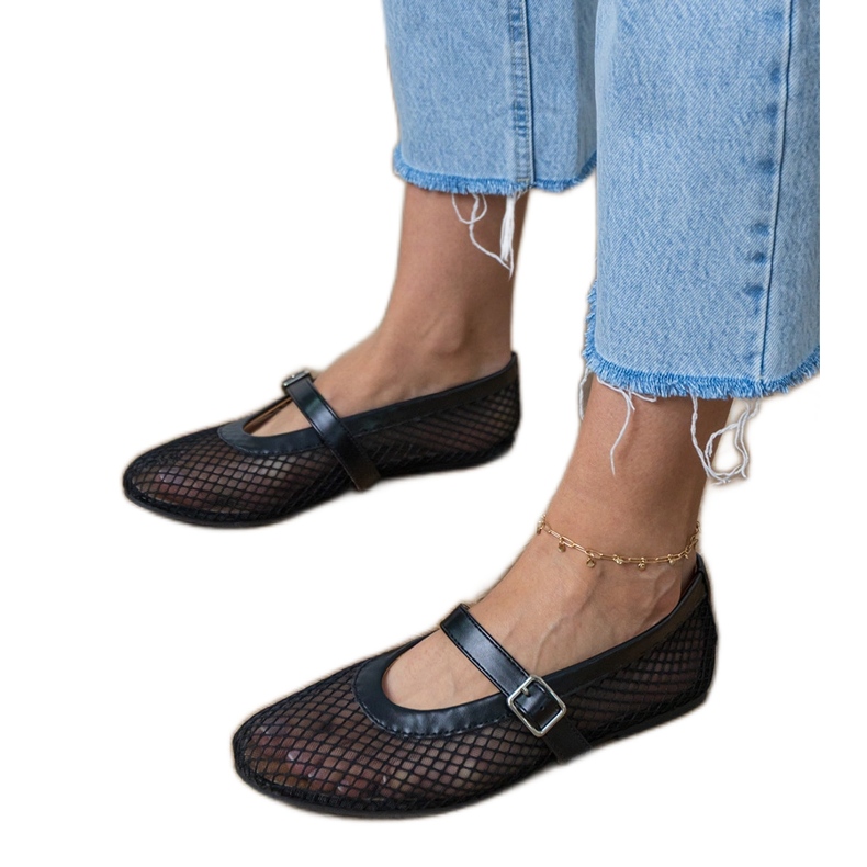 Czarne balerinki siateczkowe ze sprzączką 2
