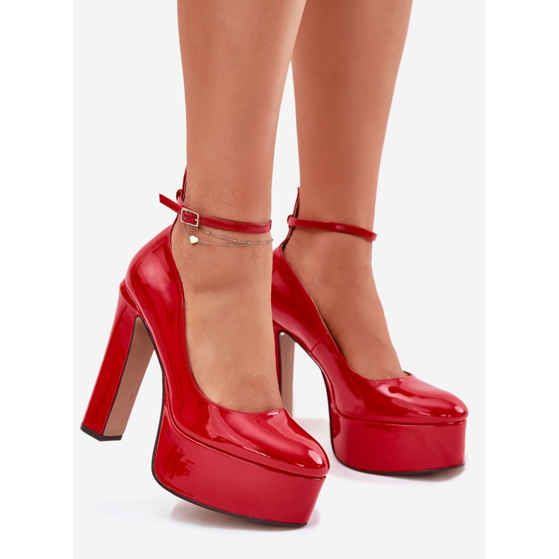 Lakierowane Czółenka Na Wysokim Słupku I Platformie Czerwone 1