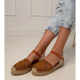 Brązowe sandały espadryle ażurowe 1
