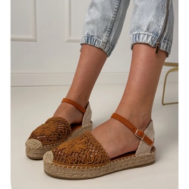 Brązowe sandały espadryle ażurowe 2