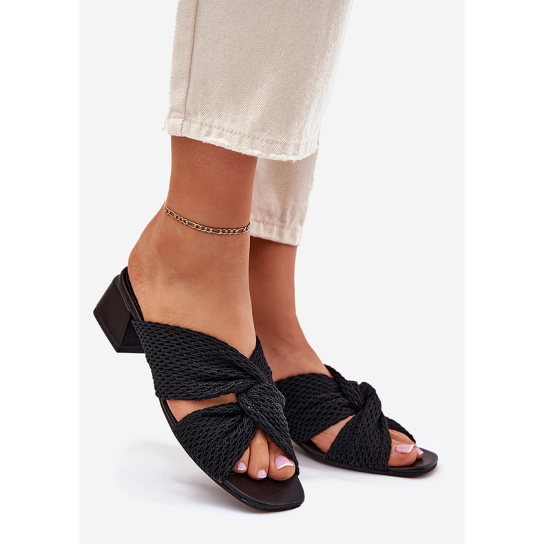 Klapki Damskie Na Klocku Maciejka 06955-01 Czarne 1