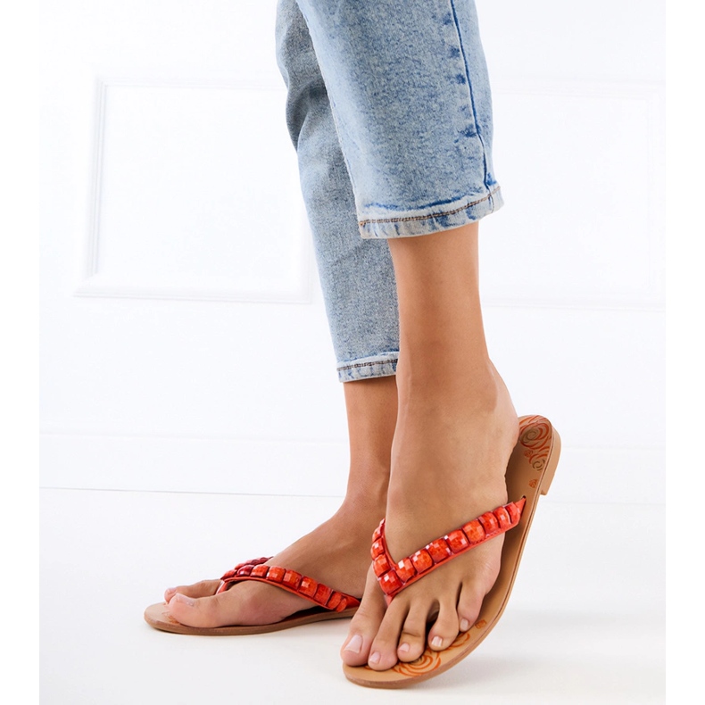 Pomarańczowe klapki japonki zdobione kamykami 2