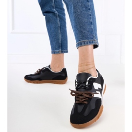 Czarne sneakersy trampki z kolorowymi sznurówkami 6