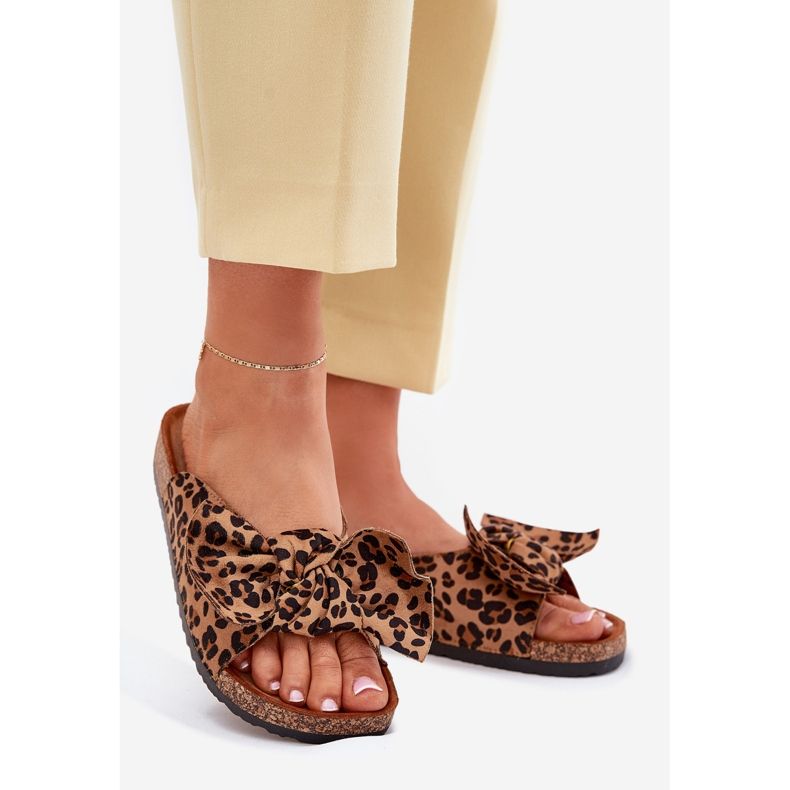 Klapki Damskie Na Korkowej Podeszwie z Kokardką Panterka brązowe 1