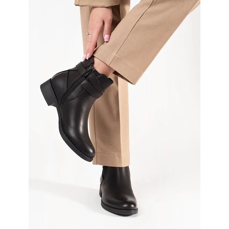 Czarne botki damskie 1