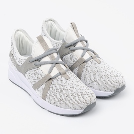 Buty sportowe biało-szare białe 2