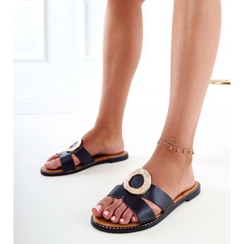 Czarne klapki ze złotą ozdobą i wycięciami na pasku 2