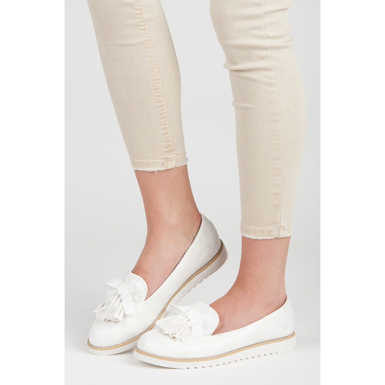 Vices Zamszowe lordsy z frędzlami białe 2