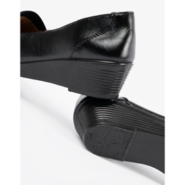 Czarne półbuty na koturnie 2