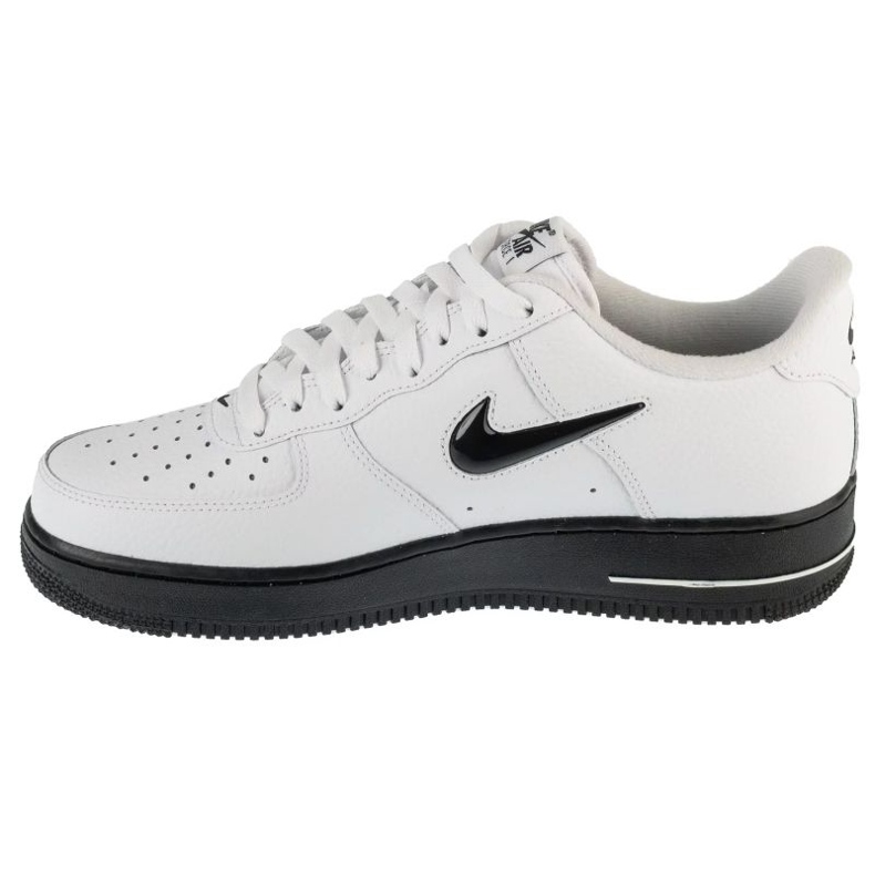 Buty Nike Air Force 1 07 Low Jewel M HQ3826-100 białe 1