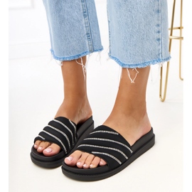 Czarne Klapki z Cyrkoniami Cardona 1