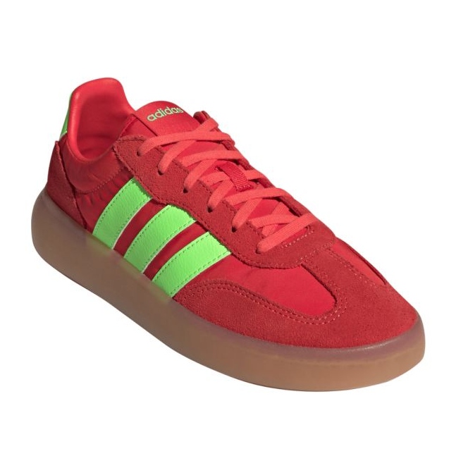 Buty adidas Barreda Decode W JR3539 czerwone 1