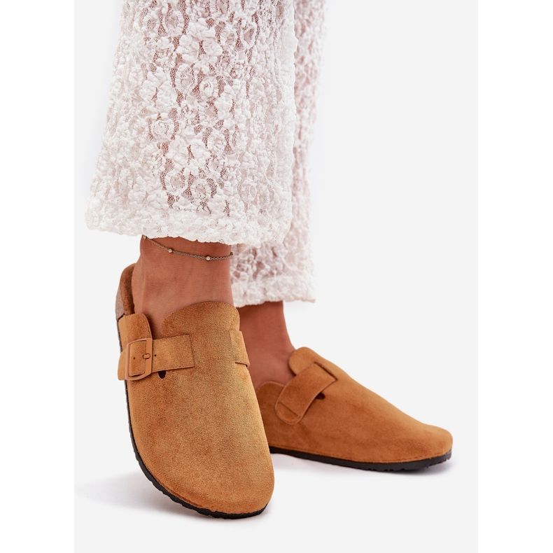 Boto Klapki Chodaki Damskie i Na Korkowej Platformie Z Klamrą Camel Klarae brązowe 1