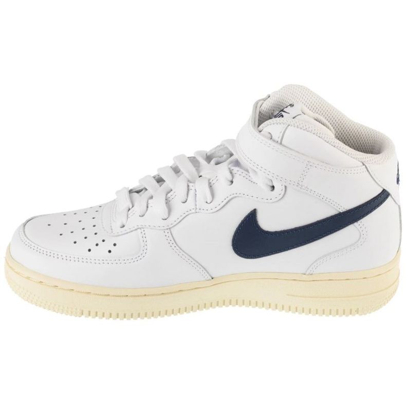 Buty Nike Air Force 1 '07 Mid W DD9625-105 białe 1