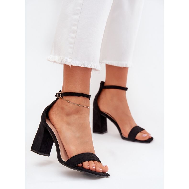 Boto Sandały Damskie Na Słupku Z Eko Zamszu Czarne Elirae 2