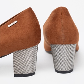 Goodin Brązowe czółenka z ozdobnym srebrnym obcasem 1