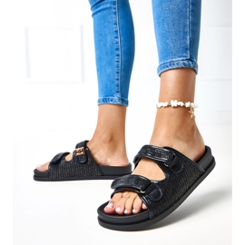 Czarne klapki szydełkowe z regulowanymi paskami Kliris 2