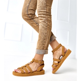 Brązowe sandały rzymianki zapinane na kostce Nargiz 2