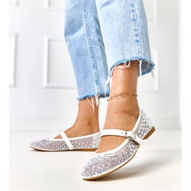 Białe balerinki siateczkowe z kryształkami Elasida 2