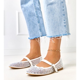 Białe balerinki siateczkowe z kryształkami Elasida 1