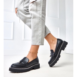 Czarne mokasyny z ozdobą i cyrkoniami Katrena 2