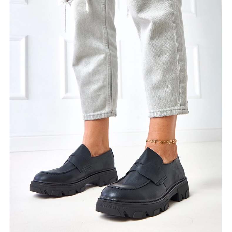 Czarne mokasyny damskie matowe Kirna 1