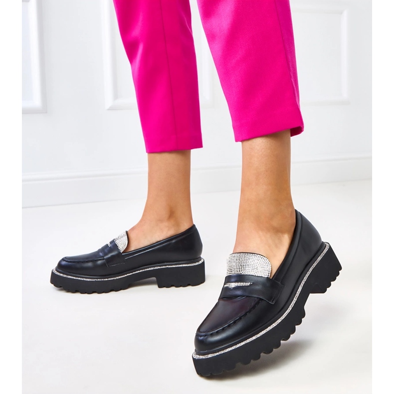 Czarne mokasyny damskie z cyrkoniami Kejti 2