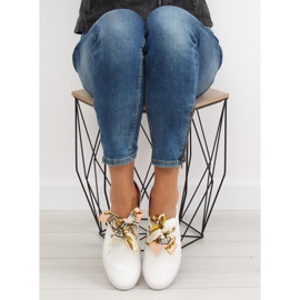 Trampki sznurowane wstążką białe white 1